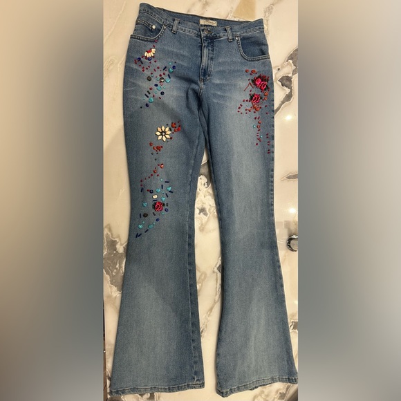 Beautiful beaded vintage Blumarine Luxury bootcut jeans.  Size 42 - Picture 2 of 14